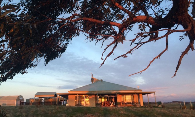 Heathcote South Bed & Breakfast | Heathcote Views with wifi , spabath & carport