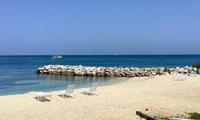 Negril House | Heaven-Can-Wait @ Point Village