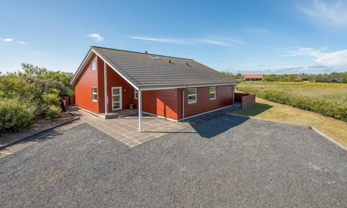 Skaven Strand House | "Hedevig" - 800m to the inlet by Interhome