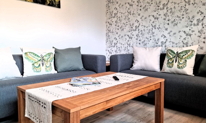 Uelzen Apartment | Heidezauber: Modern vacation apartment with terrace and fireplace