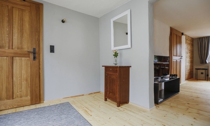 Hohenems Apartment | Heinrich Wohnung mit Balkon im Jüdischen Viertel