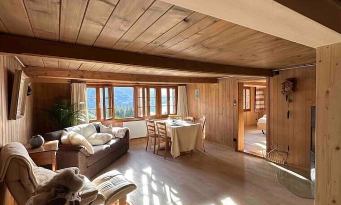Schwanden bei Brienz Apartment | Helen's Appartment