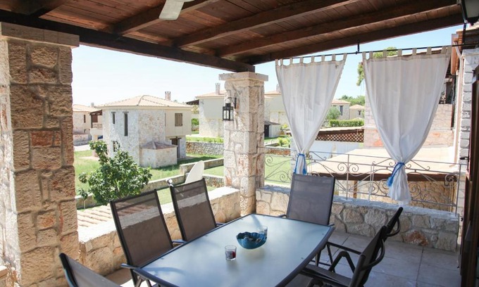 Siviri Apartment | Helen's Stone House