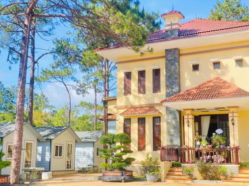 Kon Plong House | HeniSi Homestay Măng Đen Villa