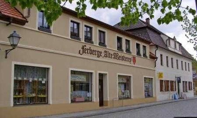 Muhlberg Apartment | Herberge Alte Meisterey - Einzelzimmer Online