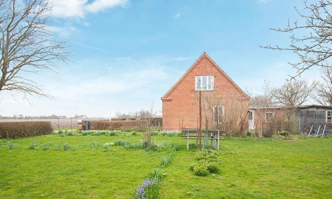 Rodby House | Heritage Holiday Home in R dby with Terrace