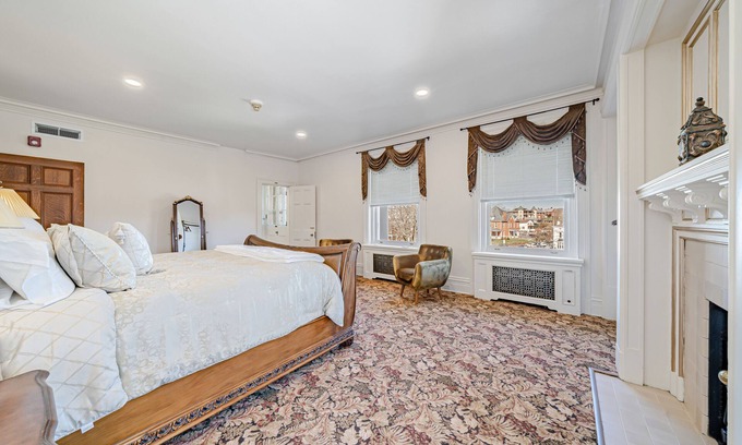 Greensburg Apartment | Heritage Venue and Luxury Living