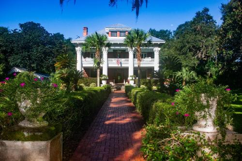Micanopy Bed & Breakfast | Herlong Mansion Bed & Breakfast