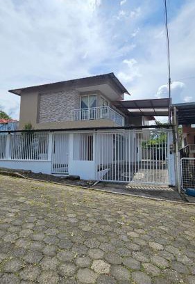 Ramonurcu House | Hermosa casa para max 9 pe