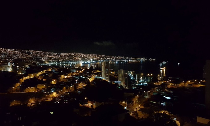 Placeres Apartment | Hermosa vista a bahía en completo departamento, Valparaíso