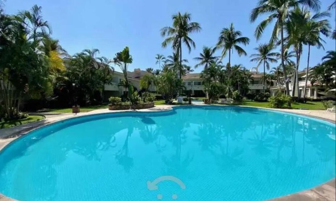 Olas Altas Apartment | Hermoso apartamento en Manzanillo con alberca y cancha de tenis, Ideal para relajarse y disfrutar de una escapada tranquila en el paraíso tropical