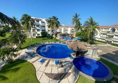 Manzanillo Apartment | hermoso condominio suites las palmas con alberca