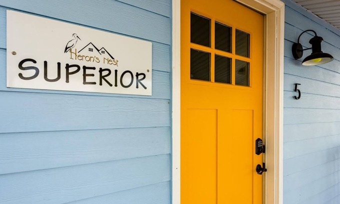 Paw Paw Lake Cottage | Heron's Nest I Paw Paw Lake Cottages I Superior #5