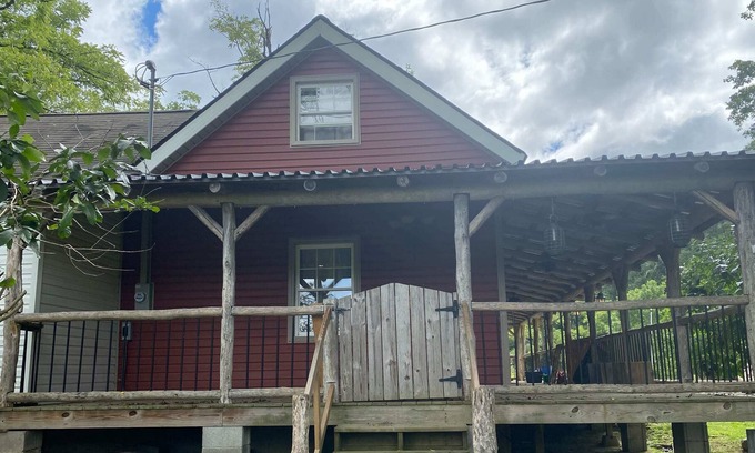 Slab Fork House | Hickory Ridge Farm, ATV trails,Privacy