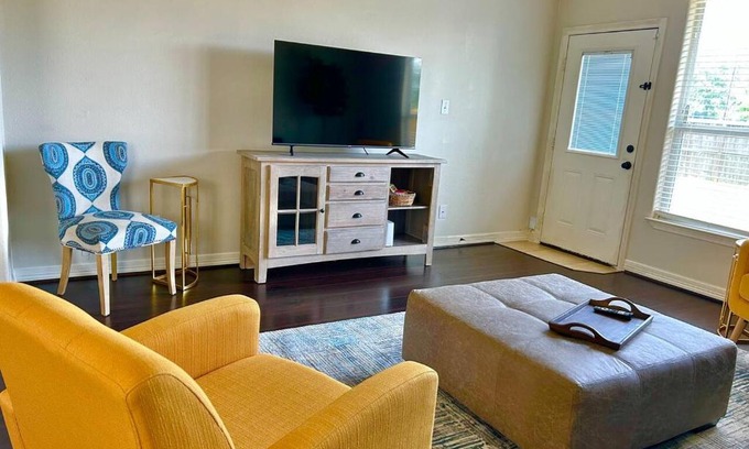 Tomball House | Hidden Gem in Tomball