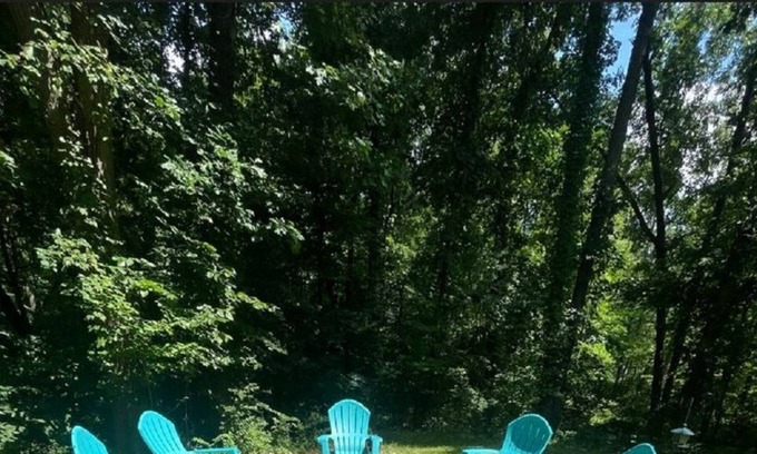 Palmyra House | Hideaway in the heart of the Irish Hills