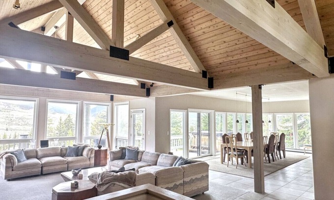 Keystone House | High Meadow Hideaway | 5BR/4.5BA | 3 King Suites | Near 5 Ski Resorts