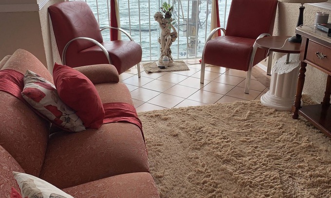 Morro do Maluf Apartment | High standard apartment, 4 bedrooms, sea front Guarujá