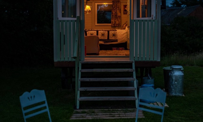 Barton Bed & Breakfast | Higher Farm