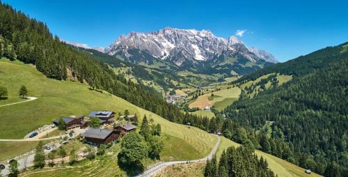 Dienten am Hochkoenig Ski Chalet | Highking Chalet Grünegg