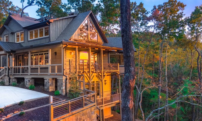 Blue Ridge Cabin | Highland Escape - Blue Ridge, GA