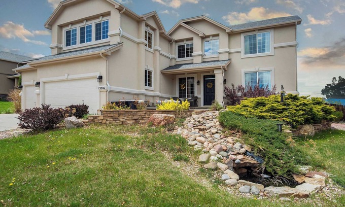 Northgate House | Highpoint Hills! Great Views w Games & Fitness