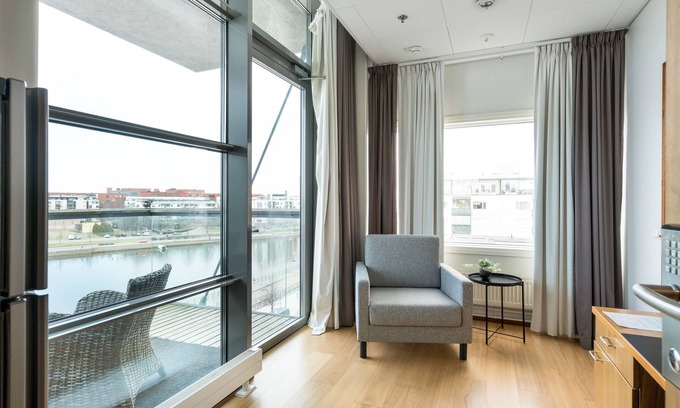 Ruoholahti Hotel | Hiisi Hotel Helsinki Jätkäsaari