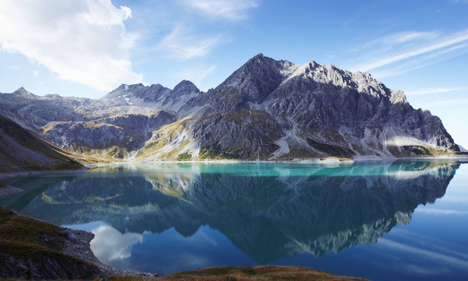 Buerserberg Apartment | Hiker's, Biker's and Skier's Paradise