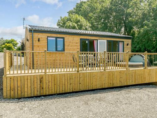 Gainsborough House | Hill Crest Lodge 1