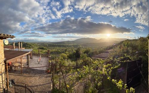 Olevano Romano House | Hillside home with fantastic view - 7 beds - only 1h from Rome