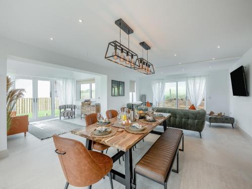 Berwick-upon-Tweed House | Hillside House