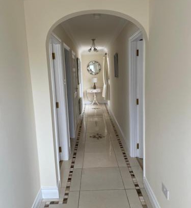 Ballinamuck Apartment | Hillside House- Pine View