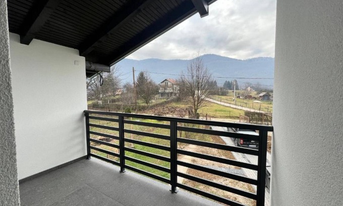 Hadzici Villa | Hillside Villa Sarajevo - Three bedroom Villa with Terrace