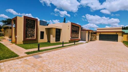 Lilongwe Cabin | Hilltop Executive Lodge