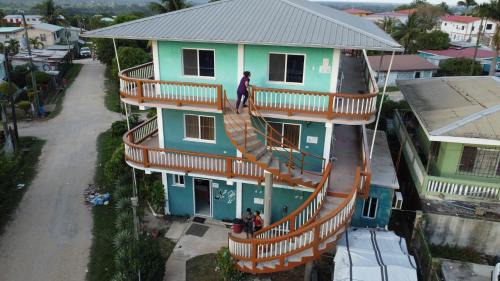 San Ignacio House | Hilltop Horizon Guesthouse