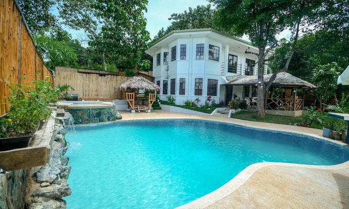 San Pedro Villa | Hilltop Pool and VIlla