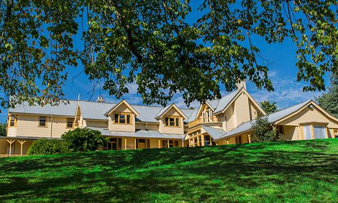 Sutton Forest Cabin | Hillview Heritage Estate