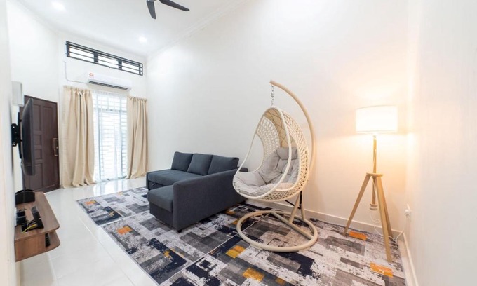 Kuantan House | HILMERA Guesthouse