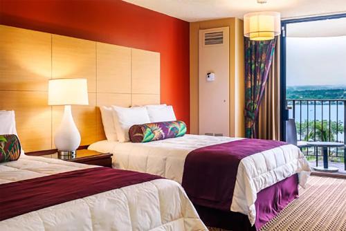 Hilo Hotel | Hilo Hawaiian Hotel, Trademark Collection by Wyndham