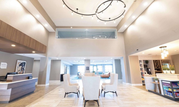 Des Moines Hotel | Hilton Garden Inn Des Moines Airport