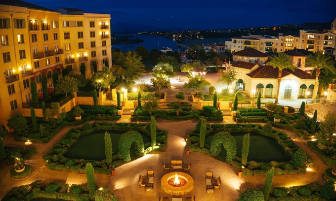 Lake Las Vegas Resort | Hilton Lake Las Vegas Resort and Spa