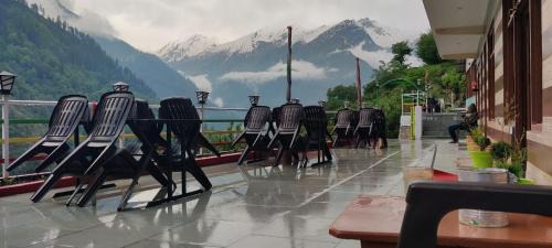 Tosh Hotel | Himalaya guest house tosh