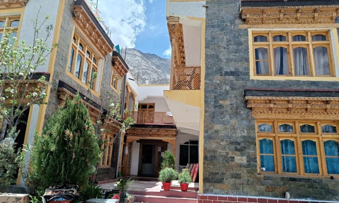 Diskit House | Himalayan Regal House