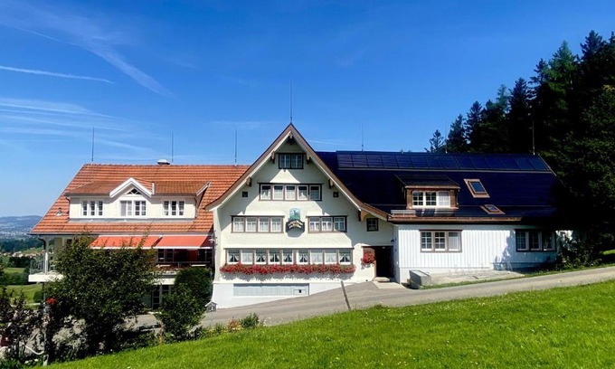 Wald Hotel | Hirschen Wald - Gasthaus & Bäckerei