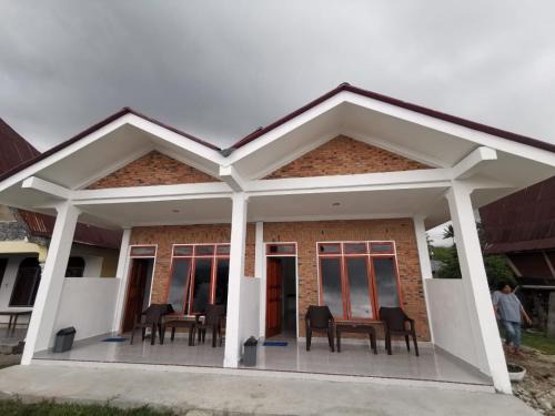 Ambarita House | Hisar Guest House
