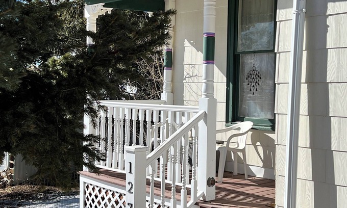 Cripple Creek House | Historic 1895 2-bedroom house walking distance to everything in Cripple Creek