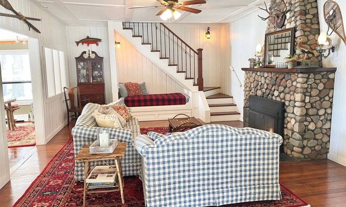 Nisswa House | Historic 1904 cabin on Clark Lake in Nisswa