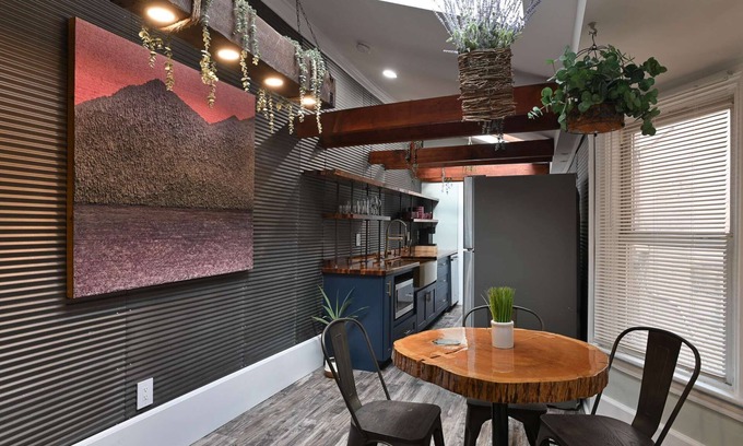 Harrisburg - Hershey Apartment | Historic Downtown Loft