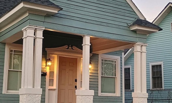 Macon House | Historic Downtown - Tuck'd Inn Macon GA