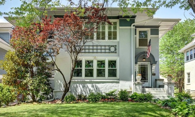 Hanover Place House | Historic Home in the Heart of the City